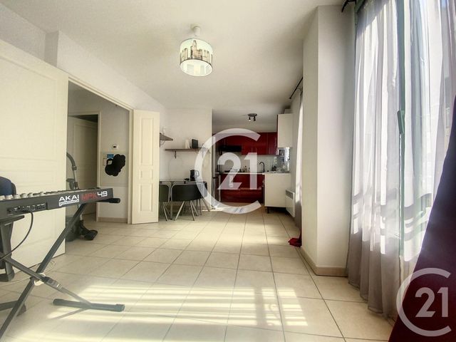 Appartement F2 à vendre - 2 pièces - 40.5 m2 - VALLAURIS - 06 - PROVENCE-ALPES-COTE-D-AZUR - Century 21 Liberté