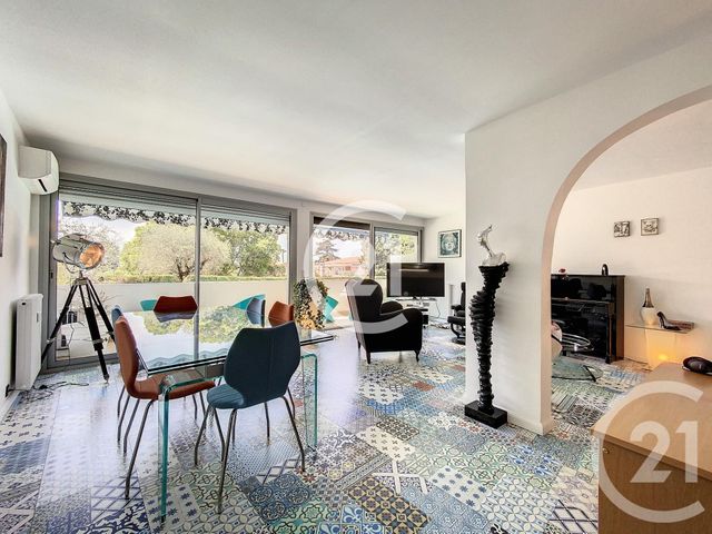 Appartement T3 à vendre - 3 pièces - 90.0 m2 - CANNES - 06 - PROVENCE-ALPES-COTE-D-AZUR - Century 21 Liberté